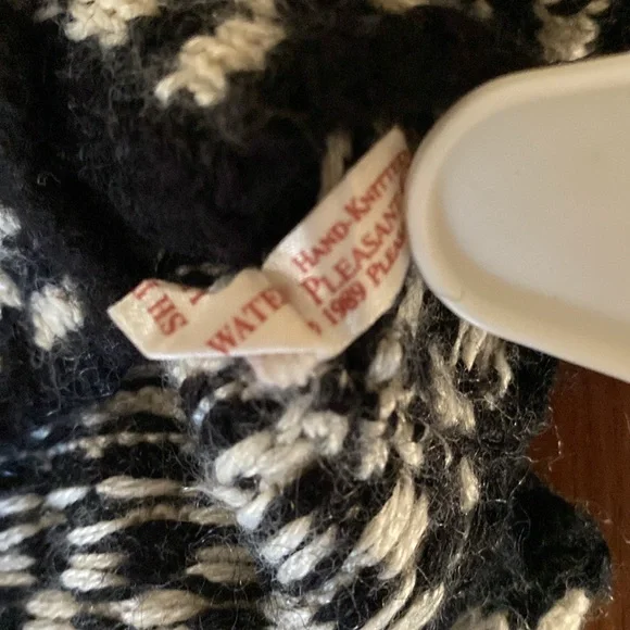 Vintage American Girl Kirsten Winter Woolen Set - Picture 11 of 12